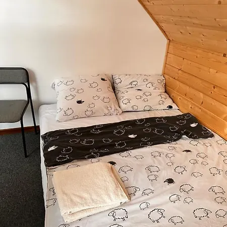 Kamienny Dworek 3* Kamień